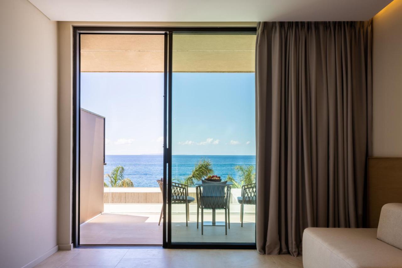 Beyond A Luxury Boutique Hotel Dhërmi Екстериор снимка