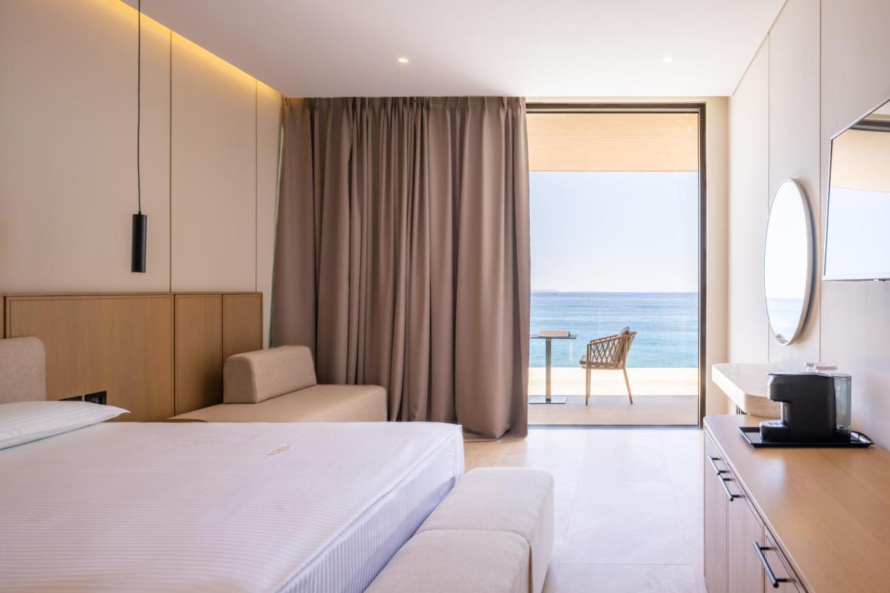 Beyond A Luxury Boutique Hotel Dhërmi Екстериор снимка