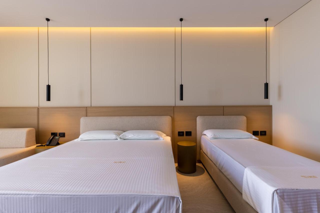 Beyond A Luxury Boutique Hotel Dhërmi Екстериор снимка