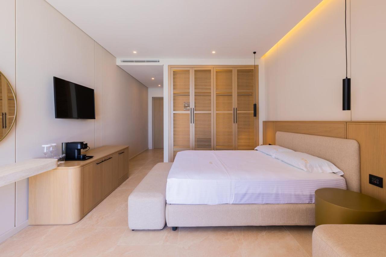 Beyond A Luxury Boutique Hotel Dhërmi Екстериор снимка