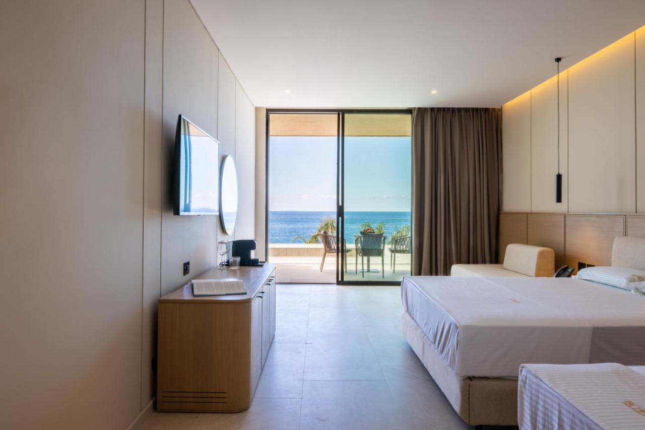 Beyond A Luxury Boutique Hotel Dhërmi Екстериор снимка