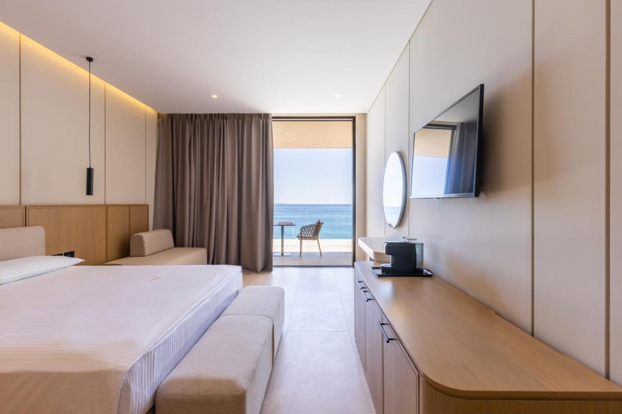 Beyond A Luxury Boutique Hotel Dhërmi Екстериор снимка