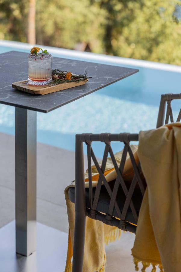 Beyond A Luxury Boutique Hotel Dhërmi Екстериор снимка