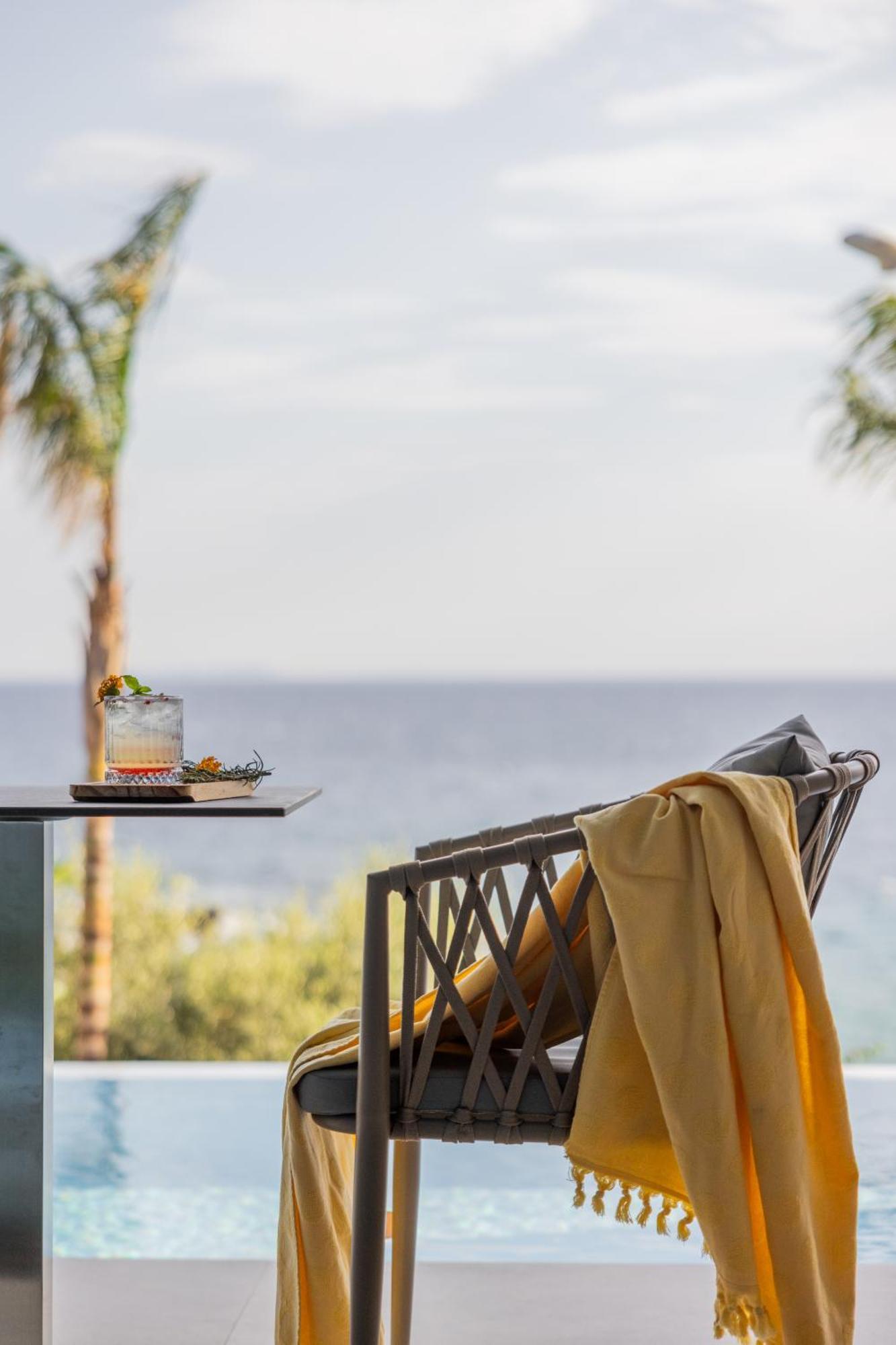 Beyond A Luxury Boutique Hotel Dhërmi Екстериор снимка