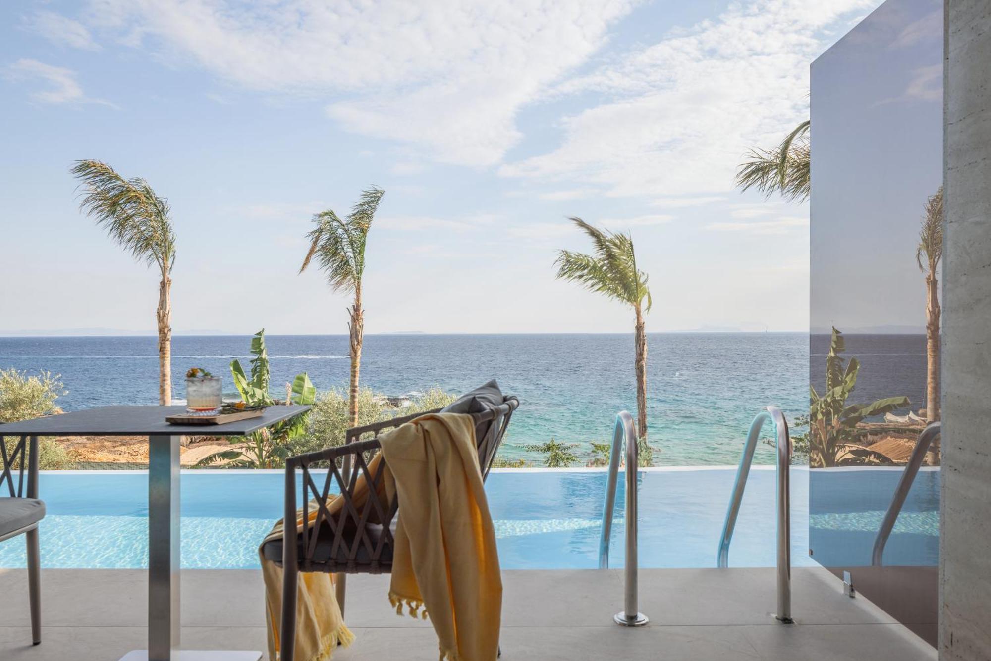 Beyond A Luxury Boutique Hotel Dhërmi Екстериор снимка