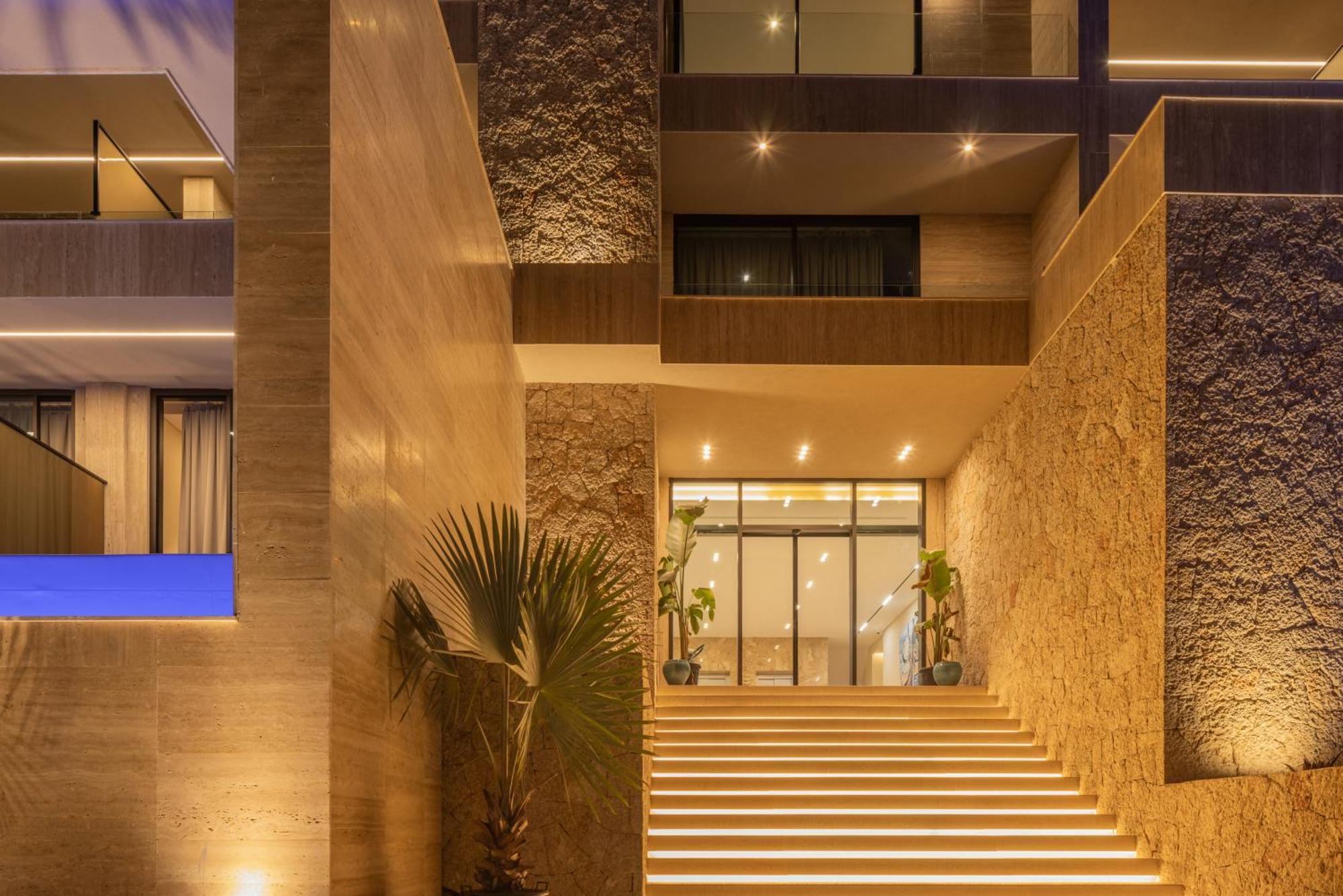 Beyond A Luxury Boutique Hotel Dhërmi Екстериор снимка