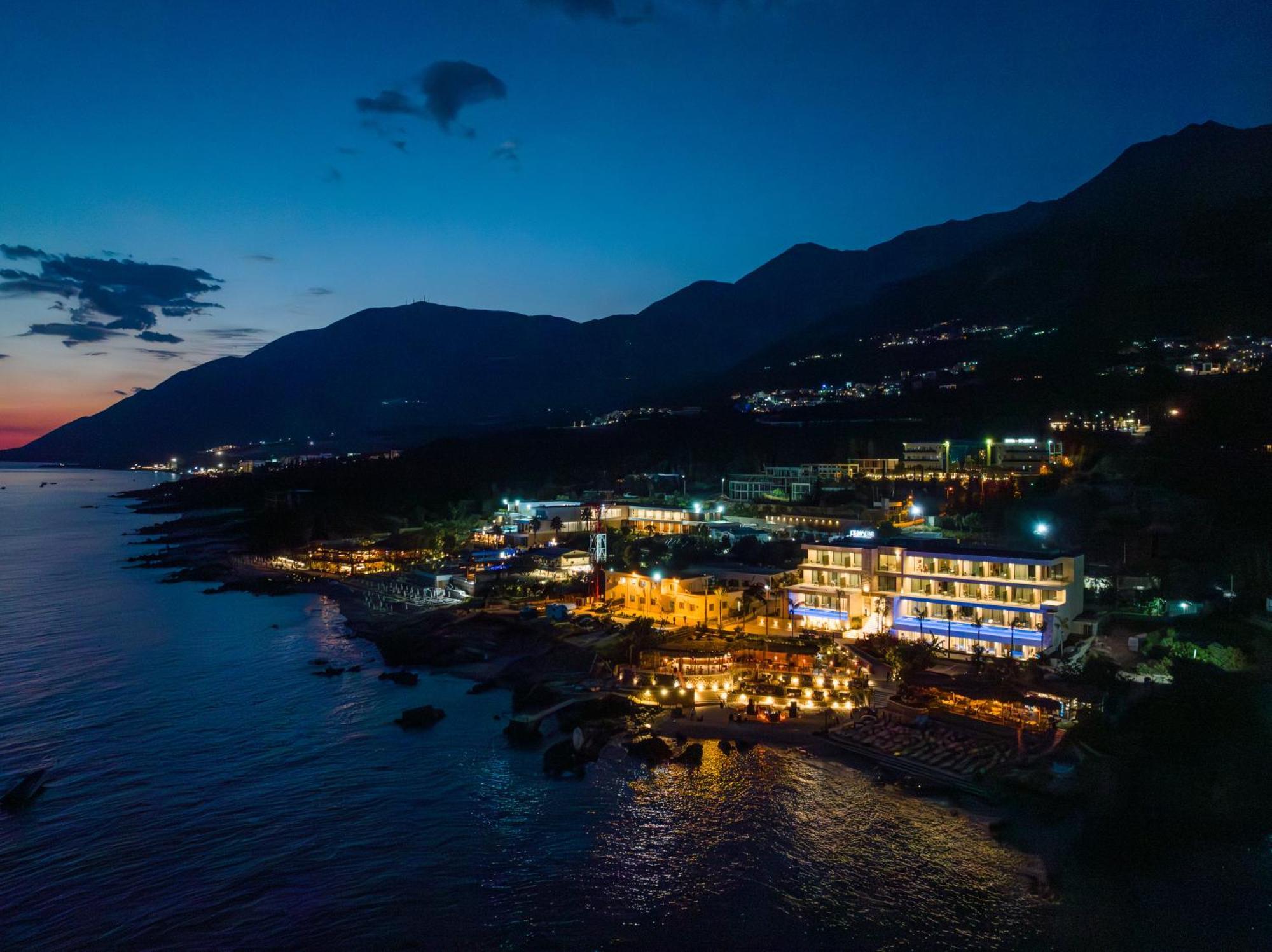 Beyond A Luxury Boutique Hotel Dhërmi Екстериор снимка